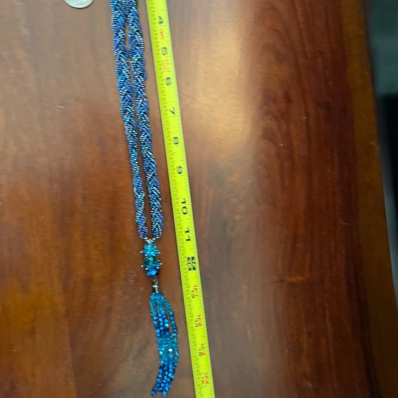 AB small beads blue purple and green peacock colors braided a AB crystal pendant - Picture 7 of 7